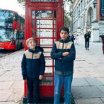 Pimpinha Jardim Instagram - 1°dia em Londres 🇬🇧 Ficamos num Hotel em Kensington que é super central, ainda aproveitamos a tarde e demos um passeio a pé, fomos até ao Museu de Historia Natural não apanhamos filas e os miúdos adoraram! 🦖🌎 London, England, UK