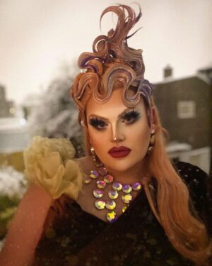 Pixie Polite Instagram - Snow Globe ❄️🌎❄️ 
•
Had a lovely weekend of gigs feeling festive and gorgeous! Thank you to @tianabiscuitofficial @stanleyarts.uk  and the brunch shows for having me! And also! Big shoutout to @blingblingblinguk_drag_jewels for my gorgeous new necklace and jewellery set also!
•
#snow #snowing #christmas #winter #snowqueen #winterwonderland #festive #wig #makeup #drag #dragqueen #dragqueensofinstagram #dragqueens #queen #lacefrontal #dragrace #dragraceuk #rpdr #rpdruk #rupaul #rupaulsdragrace #rupaulsdragraceuk #druk #pixiepolite #igers #igdaily #picoftheday #photooftheday #lgbtq #model