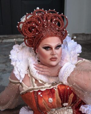 Pixie Polite Instagram - Do you like it Ruff? 👑 
•
💇‍♀️ @wigchapel 
👗 @lizziebiscuits 
💄 @boudica_the_queen 
📸 🎨 @michelangelo.mp3 
•
•
#drag #dragqueen #dragqueens #dragqueensofinstagram #draguk #queen #tudors #queenelizabeth #dragrace #dragraceuk #rpdr #rpdruk #rupaulsdragrace #rupaulsdragraceuk #rupaul #igers #igdaily #picoftheday #gay #gayuk #makeup #mua #wig #lacefrontal #photooftheday #photography #plussize #lgbtq #pride #curvy