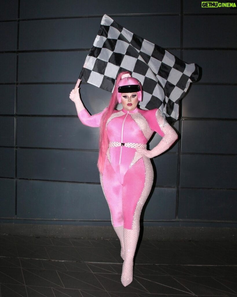 Pixie Polite Instagram - 🏁Photo Finish 🏁 • 📸 @michelangelo.mp3 💇‍♀️ @baehmbaehmwigs 👗 @banglondon 💄 @boudica_the_queen • #dragqueen #drag #draguk #rpdr #rpdruk #rupaul #rupaulsdragrace #rupaulsdragraceuk #dragrace #dragraceuk #rupaul #pink #penelopepitsop #powerrangers #racergirl #formula1 #makeup #mua #igers #picofthedAy #gay #gayuk #pride #photooftheday #fashion #editorial #model Ru Paul's Drag Race