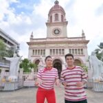 Piya Sawetpikul Instagram - ฉลองคริสมาสต์กันด้วย ขนมเค้กชนิดแรกของไทย ตามรอย การผลิตขนมเค้กฝรั่งที่ยังคงวิธีการทำแบบดั้งเดิม ไว้อย่างครบถ้วน ขึ้นทะเบียนเป็นมรดกแห่งชาติทางวัฒนธรรมซึ่งควรค่าแก่การอนุรักษ์ พร้อมไปขึ้นสำรับชิม เมนูดั้งเดิม สไตล์ไพรเวทคอร์ส สูตรลับซึ่งถ่ายทอดมาจากรุ่นบรรพบุรุษ ในบ้านหลังเก่าต้นสกุล พิสูจน์ความอร่อยของอาหารโปรตุเกสโบราณ โดยเฉพาะเมนูเก่าแก่จาก ท้าวทองกีบม้า ซึ่งหาทานยาก #ลิ้นติดโปรGOติดดาว อาทิตย์ที่ 24ธ.ค.นี้ ดูทีวีกด33ดูมือถือกด3pl. @topdaraneenute @ishant_mav @babybee_happy @nare_naja