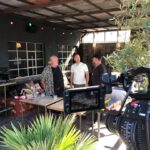 Plura Jonsson Instagram - I reklamsamarbete med Bull's-Eye BBQ-sauce. En av sommarens höjdpunkter! Jag & Mats på Garage gästade Matgeeks youtubekanal i en livesänding där vi delade grilltips. Brassade fantastiska burgare och ribs med olika såser från Bull’s-Eye. Riktigt gott! @garagebar.se #garagebar #plura @johanhedberg Garage - Good Stuff for Good People