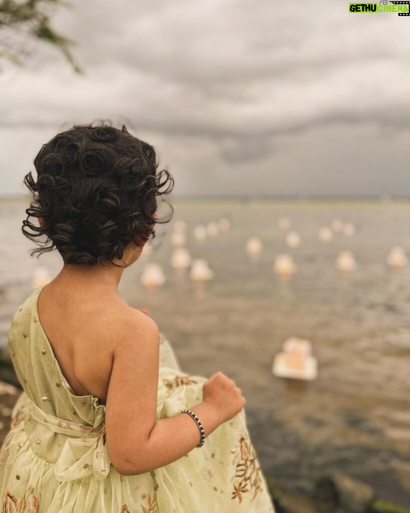Pooja Banerjee Instagram - To our most beautiful girl @sanassejwaal we love you. Rise and shine always… look beyond the horizon always… dream big always…. We got your back always… #Daughter #BabyGirl #SanaSSejwaal #PoojaBanerjii #SandeepSejwal #BabyGirlinSriLanka #SriLanka #LankaDiaries #LankanWedding #AsiriKal #BeautifulGirl # Gulabo Negombo, Srilanka