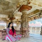 Pooja Sawant Instagram - Blessings are everywhere .. in every smile , in every tear and in every prayer 🙏♥️🌸 be thankful to the universe for heavenly blessings.. even for the blessings you are unaware of ✨💫 Bhogo Nandeeshwara Temple, Nandi Hills
