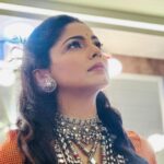 Pooja Sawant Instagram - १०० अखिल भारतीय मराठी नाट्यसंमेलन २०२४ स्मिता पाटील यांना आदरांजली ♥️♥️♥️😘