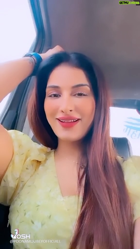 Poonam Dubey Instagram - Hey raja 👑 😍😍😍😍😍 . . . . . #trending #reelitfeelit #reelsinstagram #poonamdubey Mumbai, Maharashtra