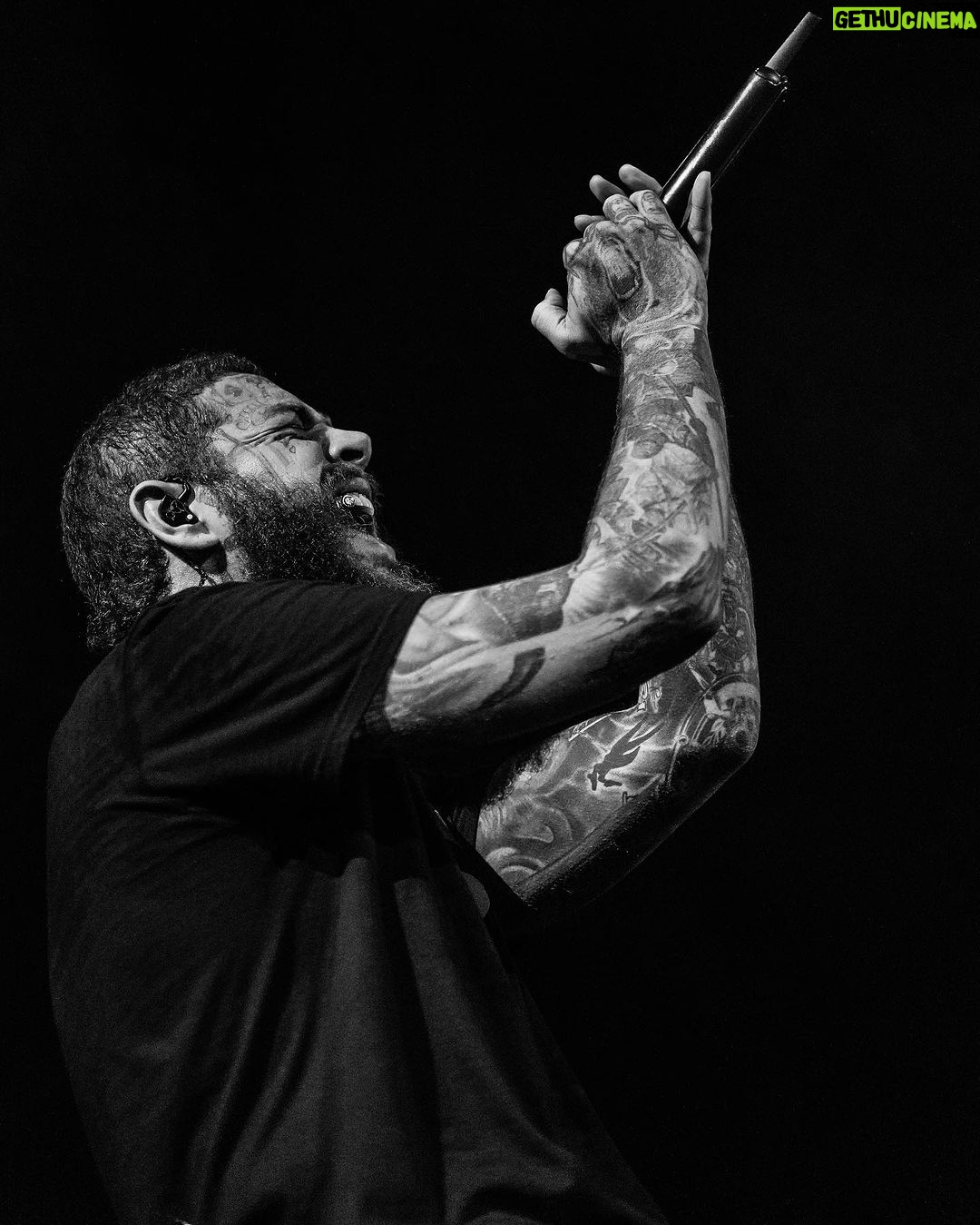 Post Malone Instagram - December 30th and 31st @fontainebleaulasvegas On sale now