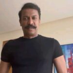 Prajin Padmanabhan Instagram - Wishes from my godfather @thondankani .he directed me for my first serial #ithu oru kaadhal kathai ...this is something so special for me 😇😇😇😇😇😇🎉🎊