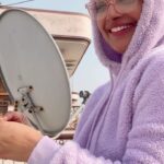 Preeti Verma Instagram - Bohot thand hai🥶💜 #randomvideo #wintervibes #winterdays #funtimes #sunnydaysinwinter #winterwear