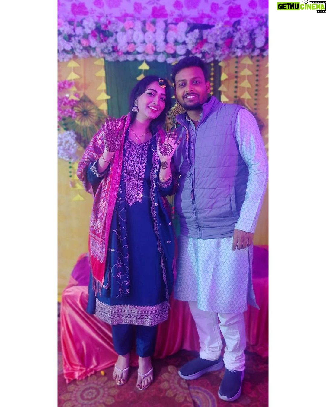 Preeti Verma Instagram - Mehndi function💚💃 #bhaikimehndi #bhaikishadi #cousin #mehndiceremony #mehndifunction Meerut