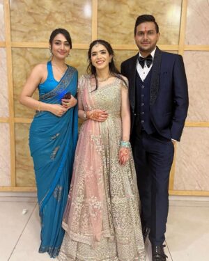 Preeti Verma Instagram - Congratulations mere bhai..lots of love💍🫶🥂🎉🤗✨
#bhaikiengagement #engagement #function
