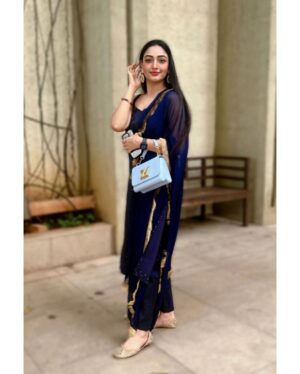 Preeti Verma Instagram - 💙🩵