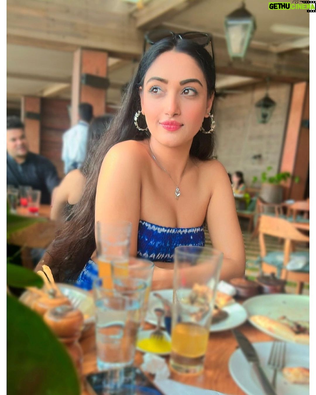 Preeti Verma Instagram - Stay close to ones who want more for you,not more from you💙 Soho House