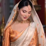 Preety Kongana Instagram - Bridal booking on 📞6000192724 . . . gorgeous @preetykkongana Baa Attire @kefi_by_kaku_n_gayatri Reels @nipjyotisaikia_photography jewellery @paat_xun