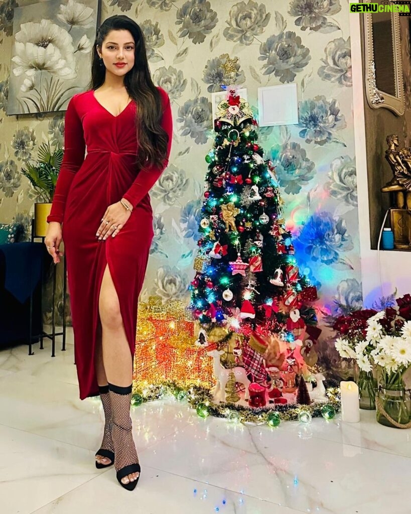 Preety Kongana Instagram - Merry Christmas ♥️♥️♥️