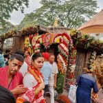 Preety Kongana Instagram - Seeking Maa Kamakhya’s Blessings on this auspicious day of Maha Navami 🙏🏻🙏🏻🙏🏻 মহা নৱমীৰ শুভকামনা যাচিলো 🙏🏻🌹 Kamakhya Temple Guwahati Assam