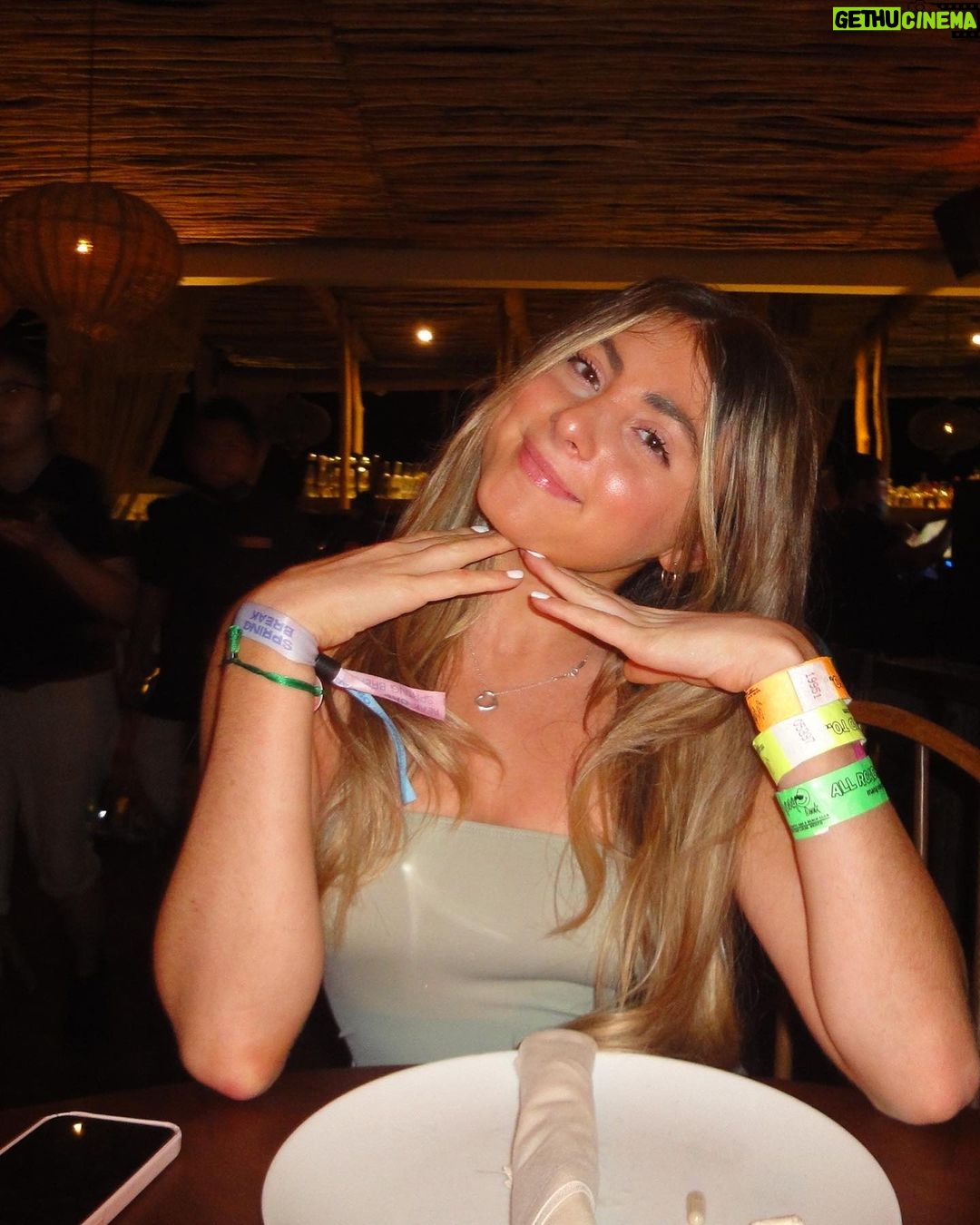 Presley Ryan Instagram - when in cabo π³πΊπ Cabo San Lucas, Mexico