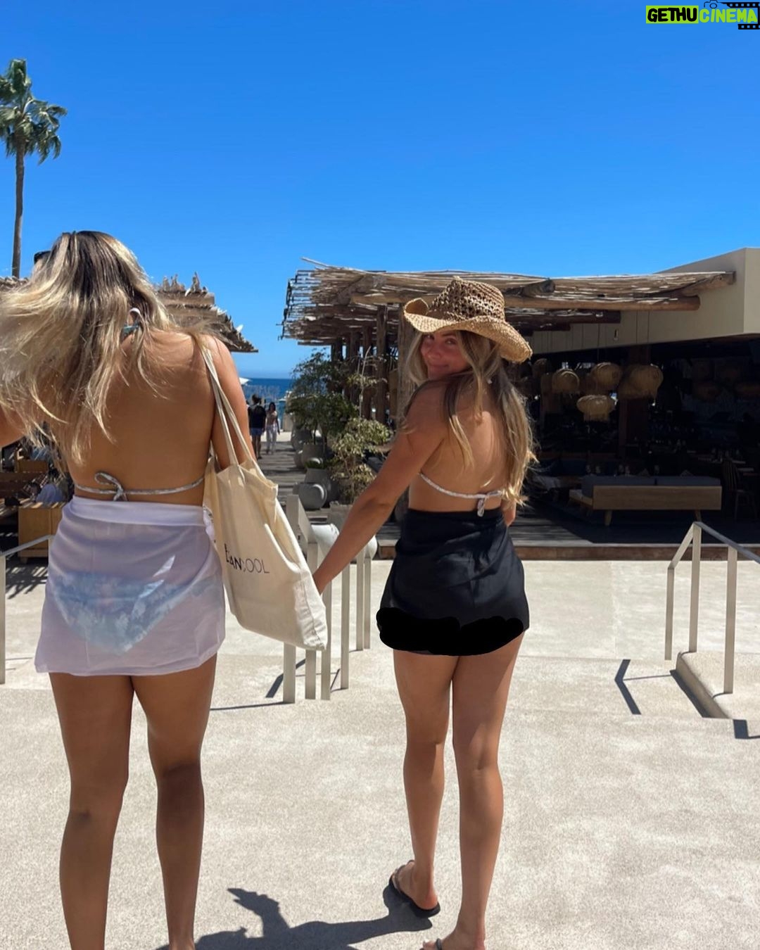 Presley Ryan Instagram - when in cabo π³πΊπ Cabo San Lucas, Mexico