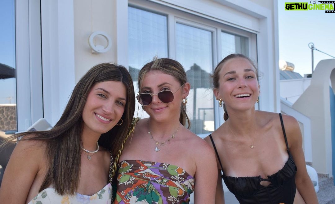Presley Ryan Instagram - Just another greece post for ur feed 🇬🇷🙃 Santorini, Greece
