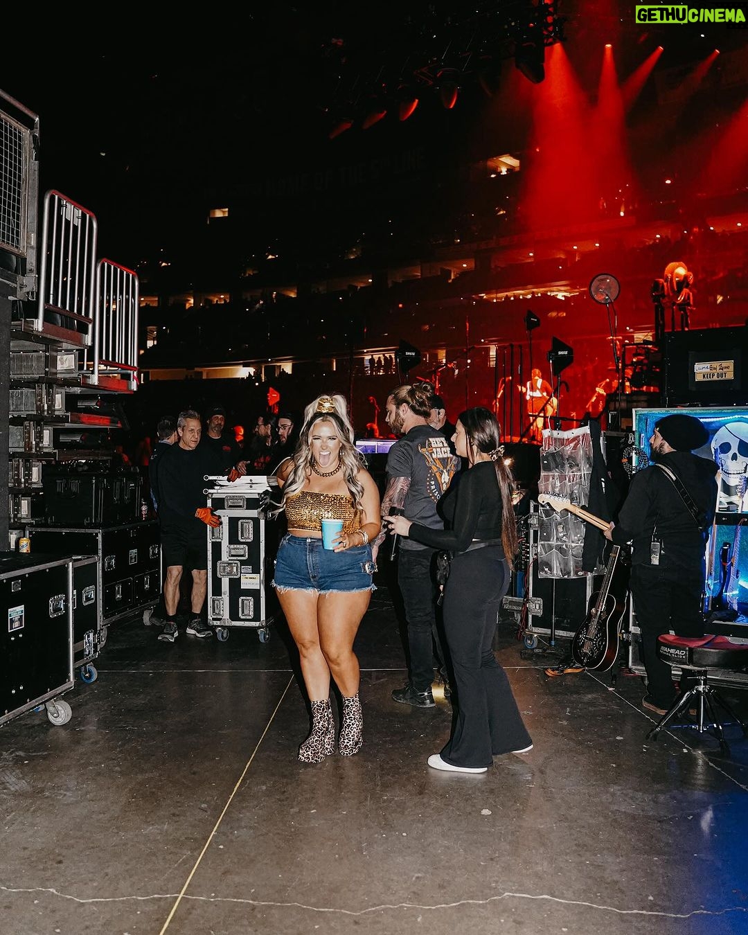 Priscilla Block Instagram - Last weekend of the @olddominionmusic tour and Iโm just so sad itโs almost over ๐ญ Columbus, you were were everything last night ๐ Columbus, Ohio