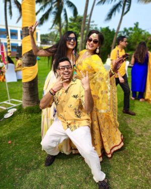 Priya Choudhury Instagram - Turmeric dreams  and wedding gleams 💛#sidkitamanna #haldi #friendsforlife❤️