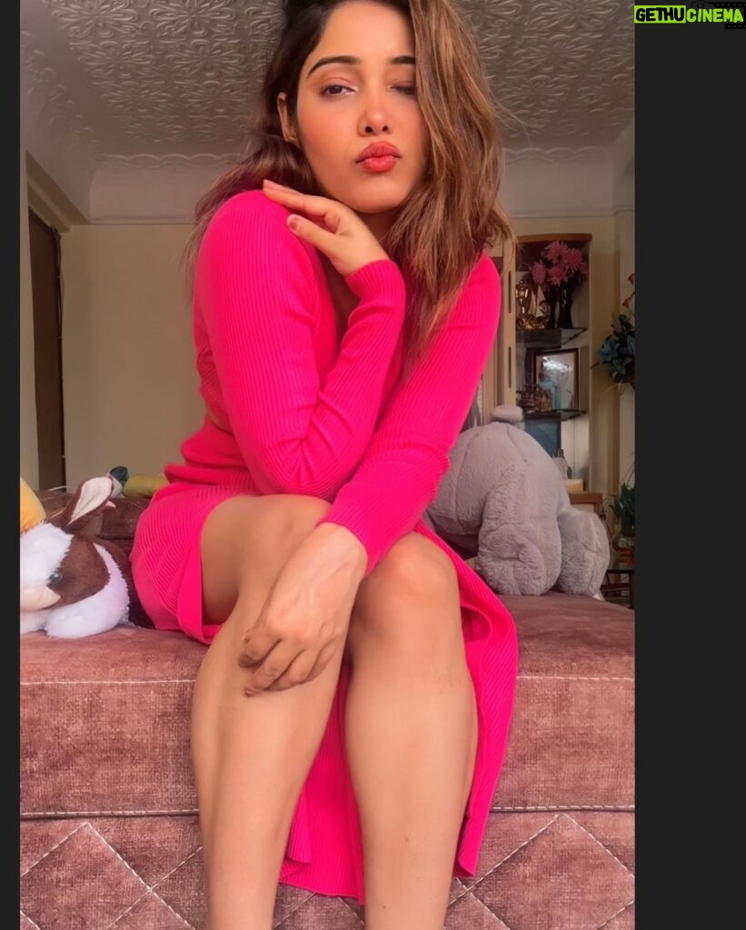 Priya Mishra Instagram - Pink 💕