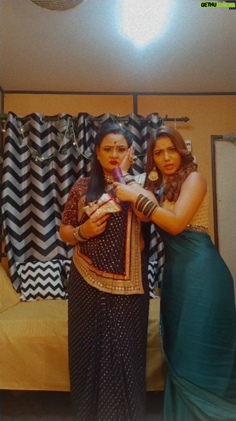 Priya Mishra Instagram - #comedyreels #comedy #funnyreels #reelitfeelit #sindoorkikeemat2 #skk2 #dangaltv #madhu #menka @official_priyamishraa @dangal_tv_channel @dangalplayofficial