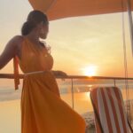 Priyamvada Kant Instagram – Golden sunsets 🍊 
.
.