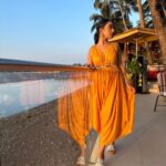 Priyamvada Kant Instagram – Golden sunsets 🍊 
.
.