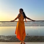 Priyamvada Kant Instagram – Golden sunsets 🍊
.
.