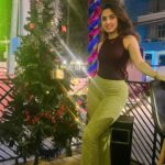 Priyanka KD Instagram - Don’t miss the end …. #photographylovers #photooftheday #instagood #reelsinstagram #indianfitgirl #bangkok #bangkok🇹🇭 #bangkokthailand #thailand🇹🇭 #mumbai #maharashtra Bangkok City, Thailaind