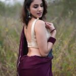 Priyanka KD Instagram - लफ़्ज कम पड़े येसी हसी हों , येसी हसी ही क्या जिस के लिए लफ्ज ना हों … #priyankakholgade #instagram #instadaily #instagood #photography #photooftheday #love #life #lifestyle #saree #sareelove #sareefashion #sareelovers #sareeindia #telugu #teluguactress #telugumovie #hyderabad #mumbai #maharashtra