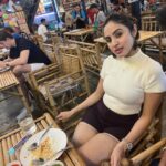 Priyanka KD Instagram - Don’t miss the end …. #photographylovers #photooftheday #instagood #reelsinstagram #indianfitgirl #bangkok #bangkok🇹🇭 #bangkokthailand #thailand🇹🇭 #mumbai #maharashtra Bangkok City, Thailaind