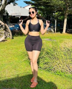 Priyanka KD Instagram - It’s time to blast 💥……… #priyankakholgade #fitnessmodel #fitness #workout #workoutoftheday #photography #photooftheday #photo #fit #motivation #phuket #thailand🇹🇭 #patong #mumbai #hyderabad #maharashtra Patong, Phuket Thailand