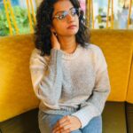 Priyanka Nair Instagram – Serenity💛💫
#priyankanair #calmness #morningvibes