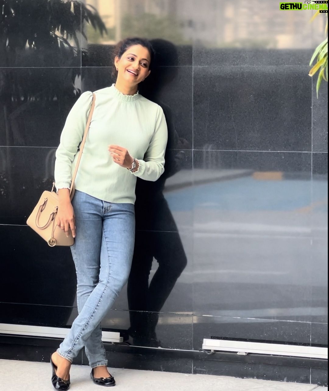 Priyanka Nair Instagram - Take a little time smile :) #priyankanair #instagram #instadaily