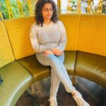 Priyanka Nair Instagram – Serenity💛💫
#priyankanair #calmness #morningvibes