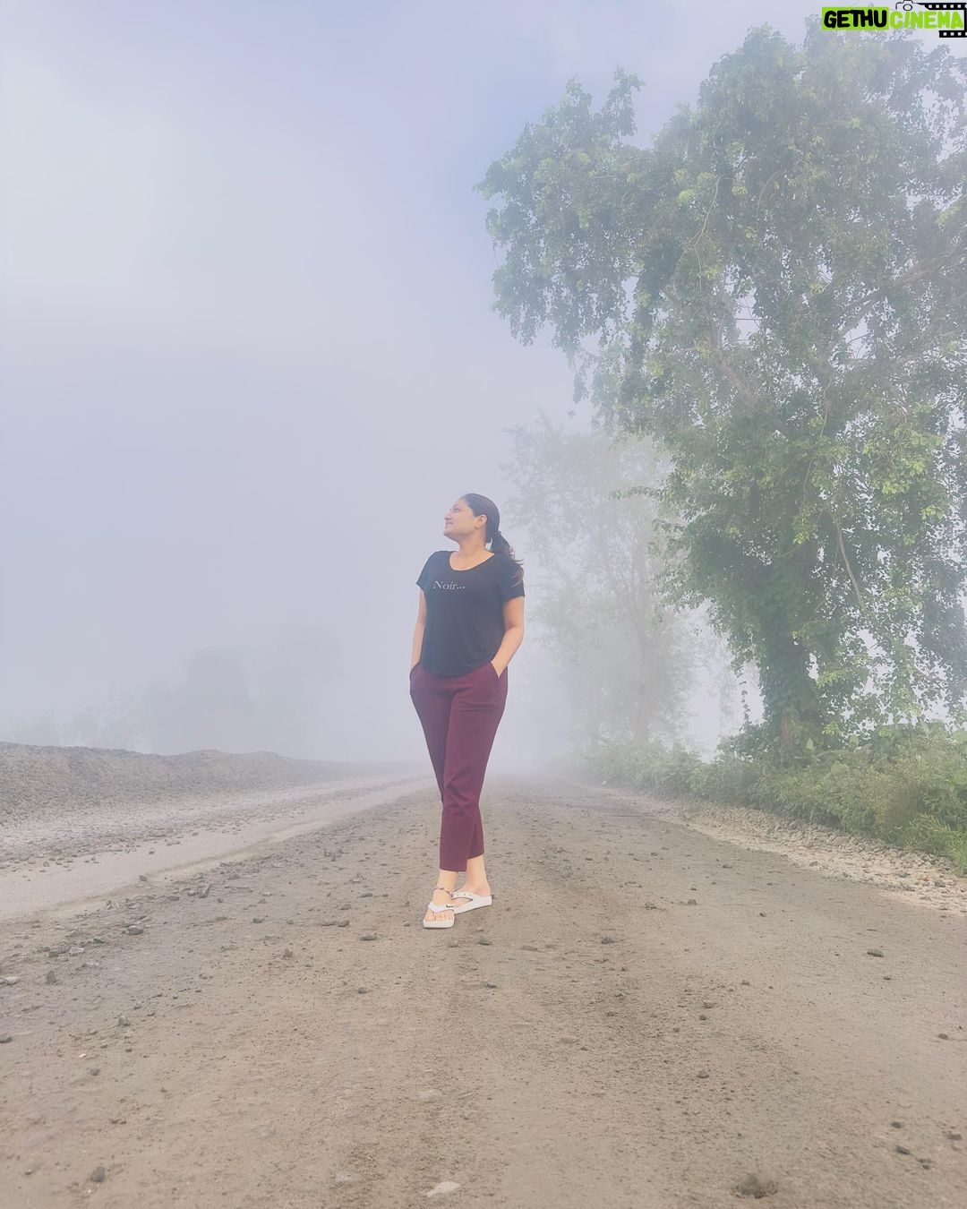 Priyanka Nalkari Instagram - #mist #greenery #naturelover #tamilnadu #india #vacationmode #peace #instagram #instadaily #actress