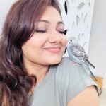Priyanka Nalkari Instagram - #hisnameram #bird #birdlovers #newguest #sweethome #priyanka #nalkarpriyanka #peace #happygirl #chennai #instagood #instagram #instadaily