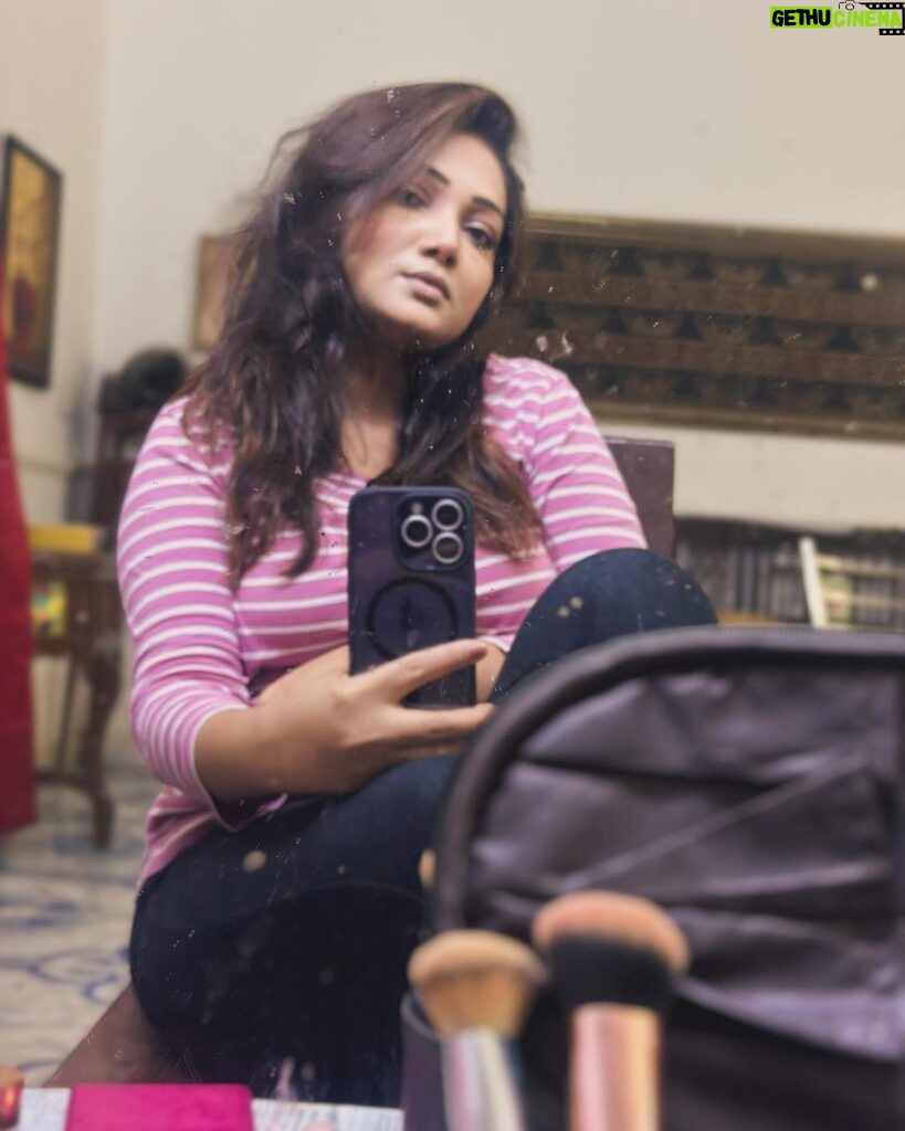 Priyanka Nalkari Instagram - #goodday #ownmakeup #naladamayanthi #shootingspot #chennai #tamilnadu #actresslife #damayanthi #selfie #insta #instagram