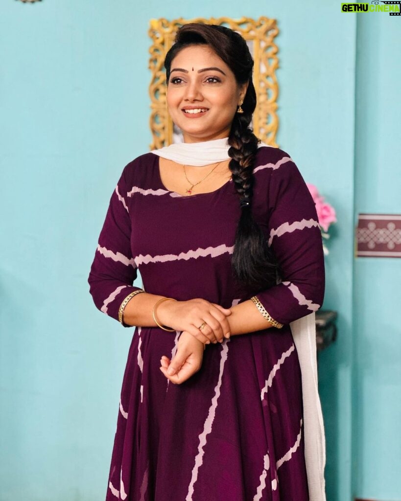 Priyanka Nalkari Instagram - #damayanthi Outfit @radzstylism