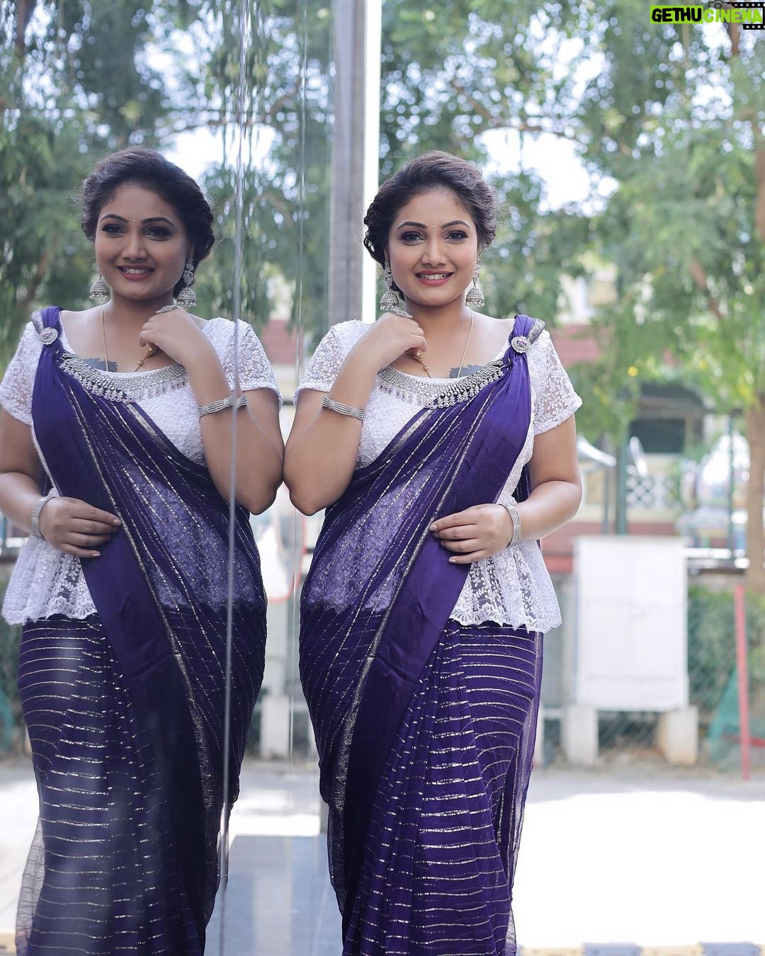 Priyanka Nalkari Instagram - #cute #clicks @sanjay_bendy46 @oneclickbyvinodsainath