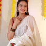 Pujita Ponnada Instagram - Wish you all a very happy Diwali 🪔💥 📸 @thescienceofphoto #pujitaponnada #happydiwali