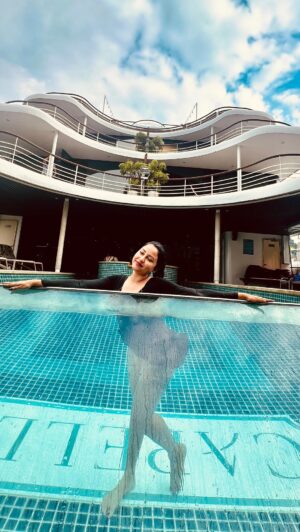 Pupul Bhuyan Instagram - My Money 💰 ❤️🧿❄️