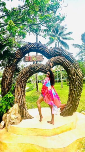 Pupul Bhuyan Instagram - A sneak peek of my Latest Trip ✈️ 
.
.
.
.
[ Vietnam, Thailand, travel blogger , traveller, pupulbhuyan, influencer, Instagram growth]