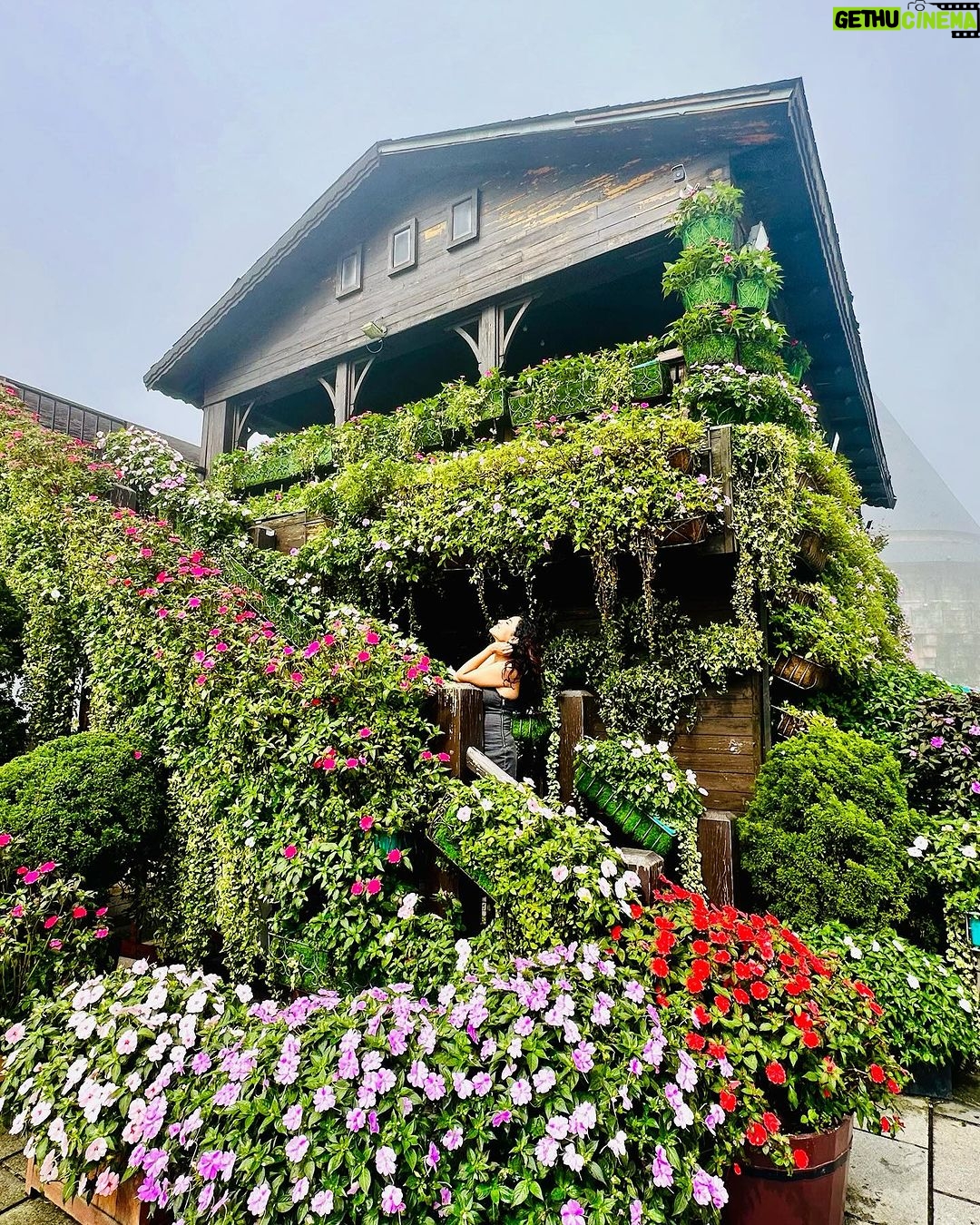 Pupul Bhuyan Instagram - Bana Hills fantasy park had definitely taken me to a fantasy world. It was surreal π»π³π¦ππ» . . . . . #pupulbhuyan #banahills #banahillsfantasypark #vietnam #vietnamtravel #travelblogger #globetrotter BΓ NΓ Hills Fantasy Park
