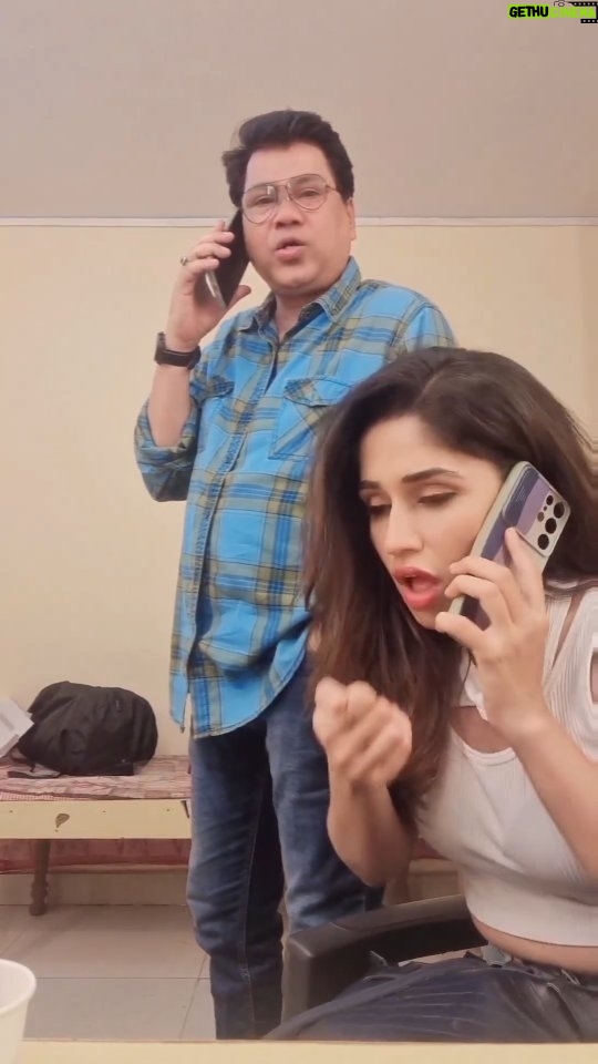 Purneima Day Instagram - Plz don't ask who called whom π₯²πΆβπ«οΈ @thedigambernaikofficial . #adfilm #icici #purniemaadey aadey #digambarnaik #mumbai #funnyreels Mumbai, Maharashtra