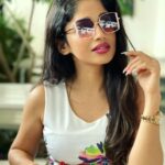 Purneima Day Instagram - Helluu 🫠 . #purniemaadey #photooftheday #fakecandid Independence Brewing Company Mumbai