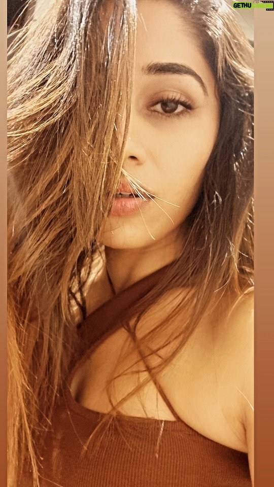 Purneima Day Instagram - This song is very close to my heart and and it is believed to be very tough to sing ! Yes it is ! Chuk bhul maaf असावी 🥲🙏🏻 . I have been meaning to post this song earlier. But never got the nerve to do so ! 🙃 . Mumbai, Maharashtra