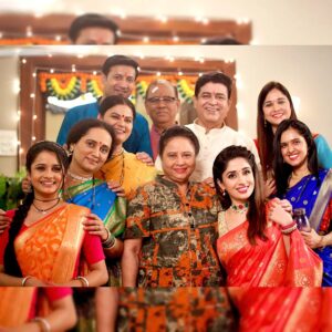 Purneima Day Instagram - ✨️Happy Diwali from us to you ✨️ 
.
#kunyarajachigaturani #StarPravah
.
PC @dsk0911 
.
@vrinda_gajendra @sharvari_jog @savita_malpekar @rasshmijoshii @priyankanar_2 @neeta_pendse @manojtakne @amoghchandan